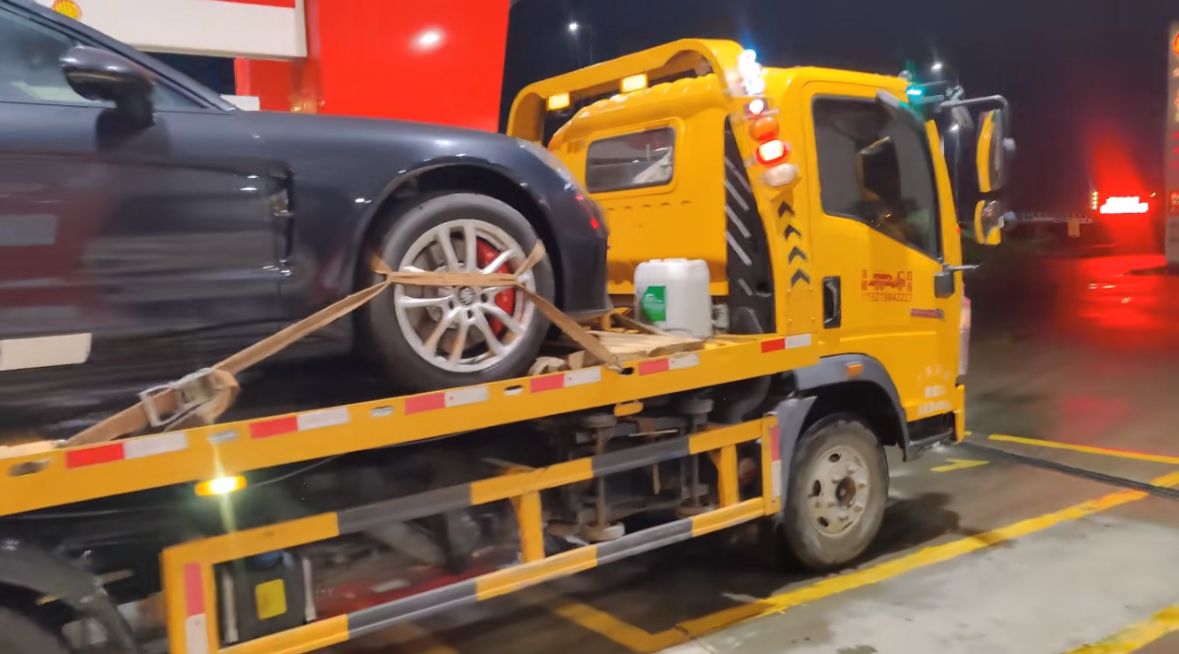 宝鸡行车途中遇到突发状况该如何呼叫道路救援？